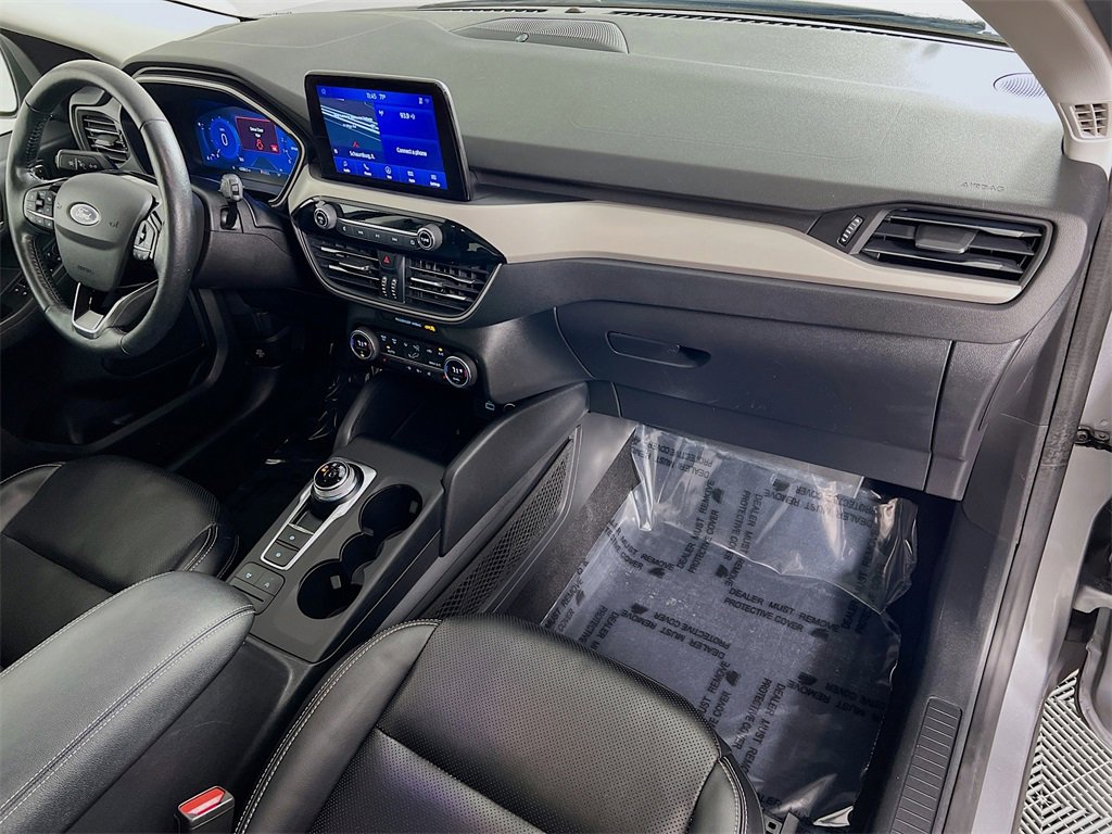 Used 2021 Ford Escape SEL w/ Technology Package image 29