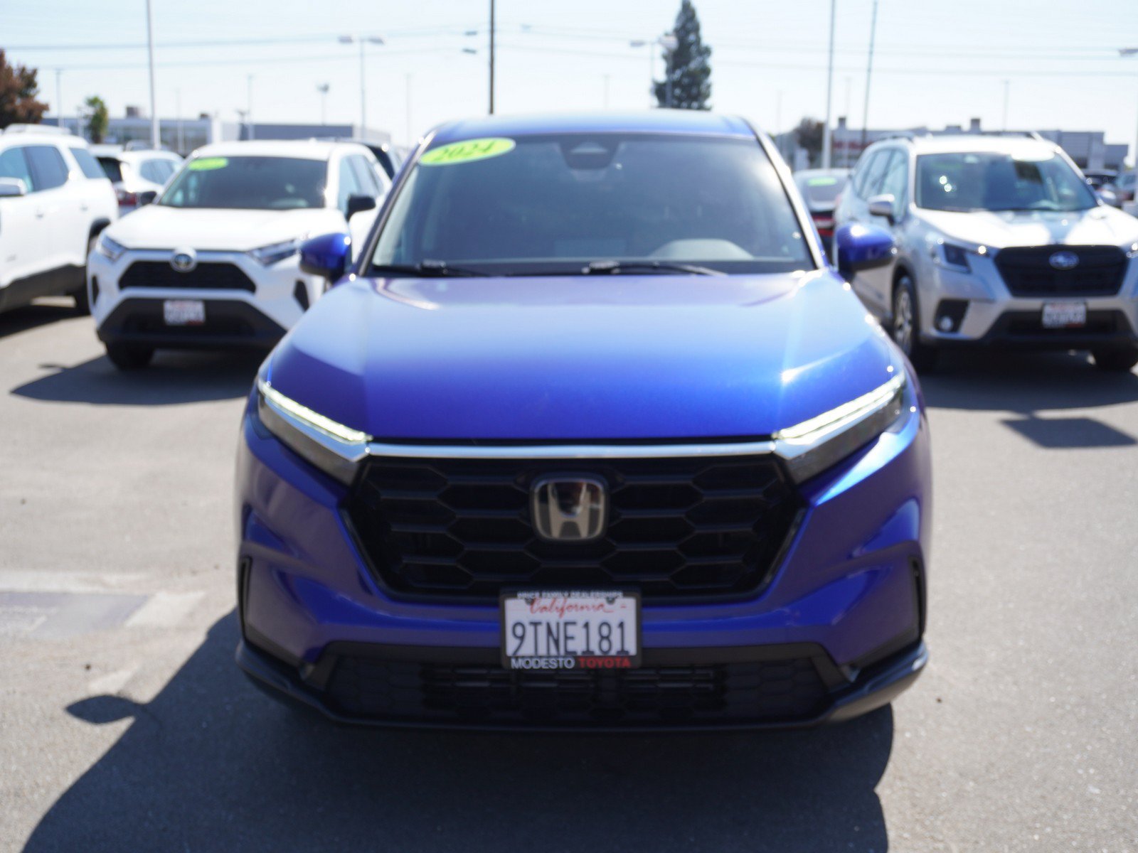 Used 2024 Honda CR-V EX image 3