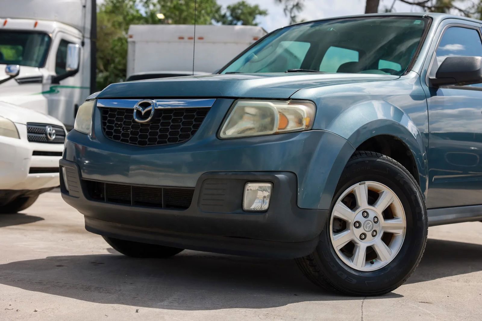 Used 2010 MAZDA Tribute i Sport image 24