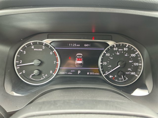 Used 2025 Nissan Rogue S AWD/4WD image 20