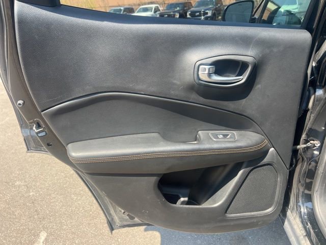 Used 2019 Jeep Compass Limited AWD/4WD image 16