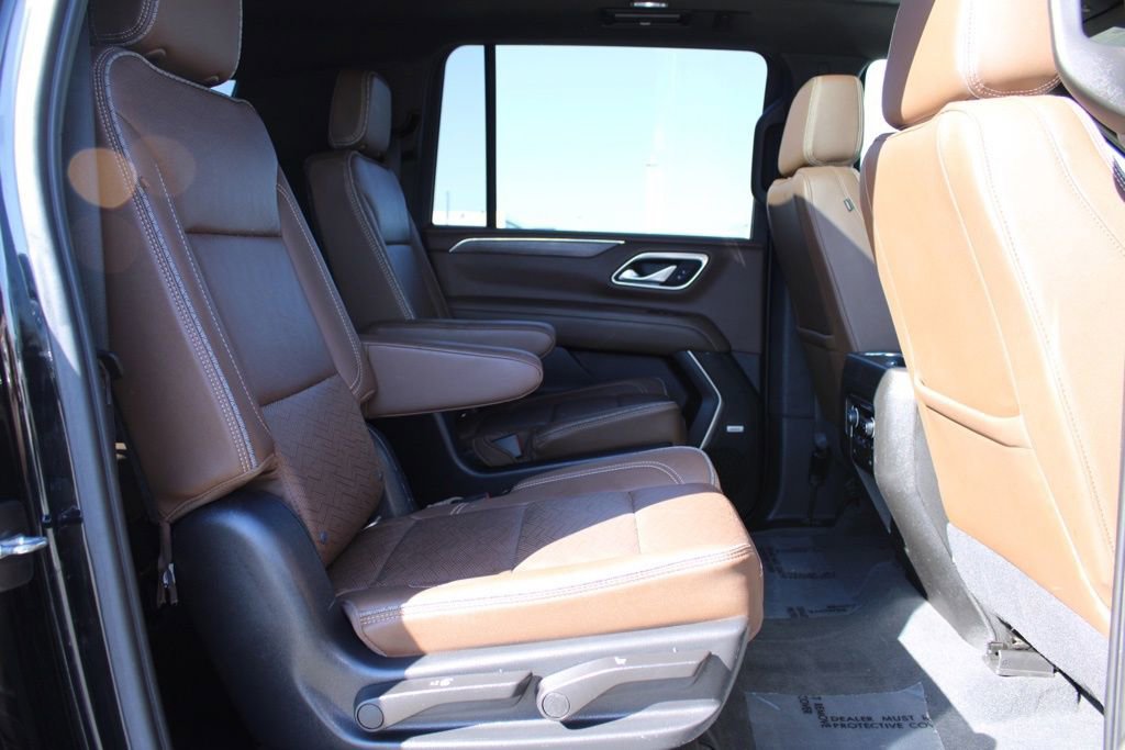 Used 2021 Chevrolet Suburban High Country image 22