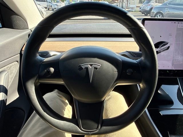 Used 2018 Tesla Model 3 Long Range RWD image 24