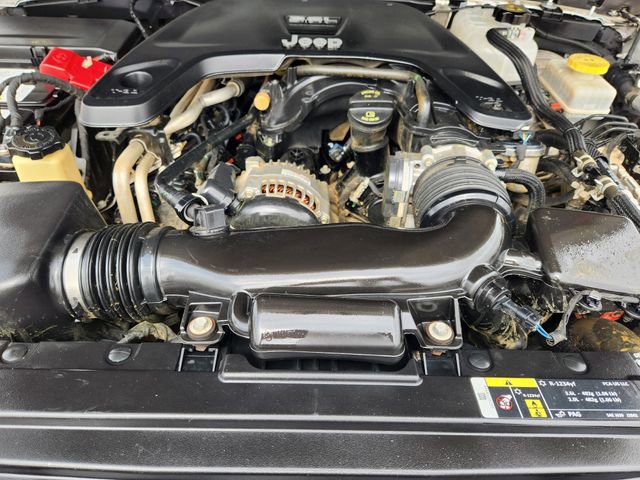 Used 2018 Jeep Wrangler Unlimited Rubicon w/ LED Lighting Group image 31