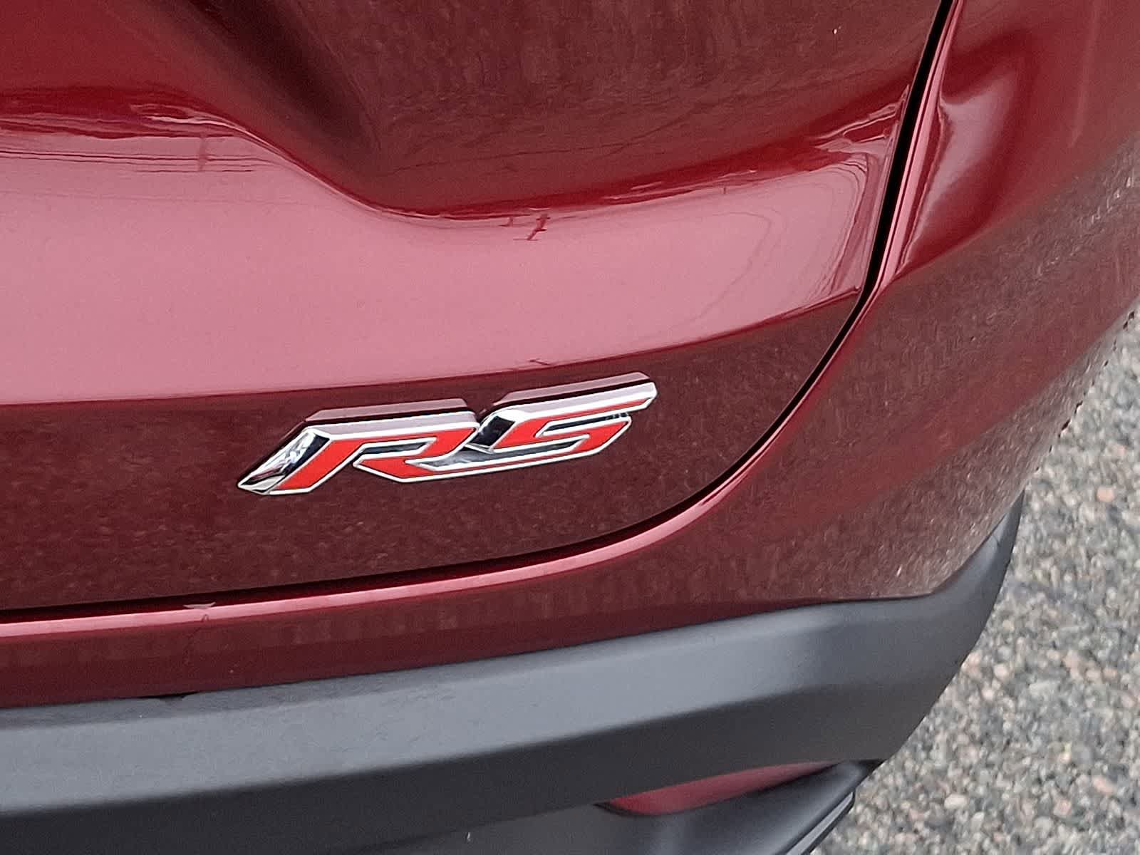 Used 2024 Chevrolet Trax RS w/ Sunroof Package image 32
