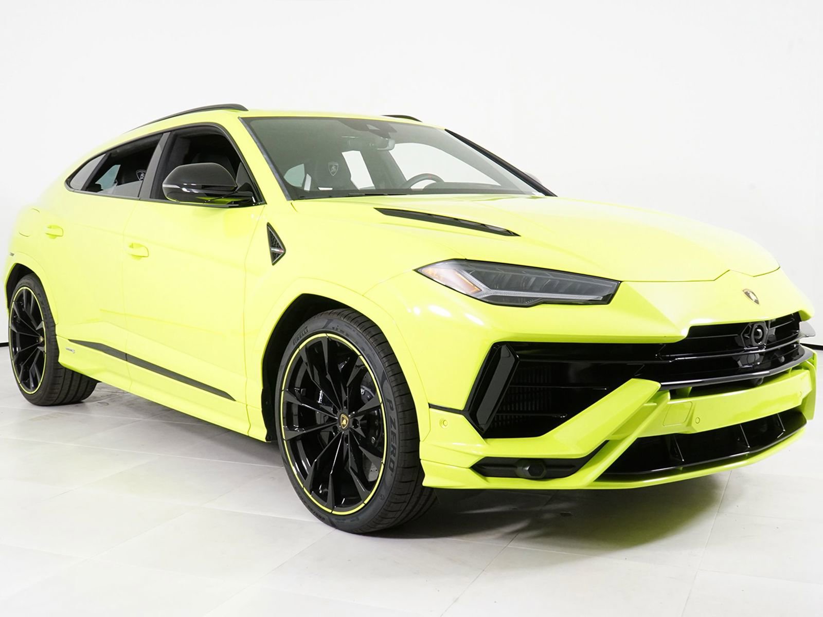 Used 2024 Lamborghini Urus S AWD/4WD image 17