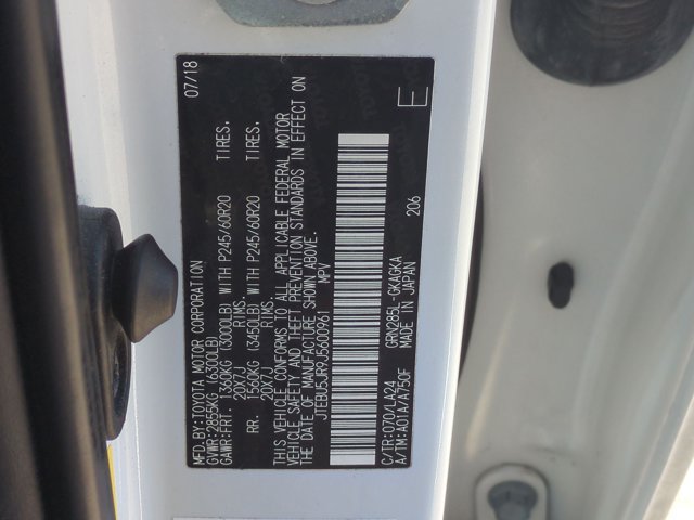 Used 2018 Toyota 4Runner Limited AWD/4WD image 24