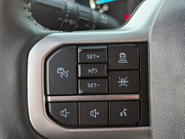 Used 2024 Ford Expedition XLT image 22