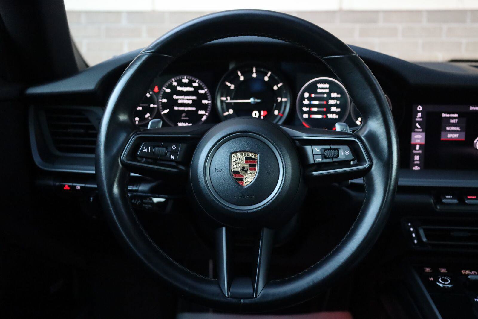 Used 2021 Porsche 911 Carrera w/ Premium Package RWD image 38