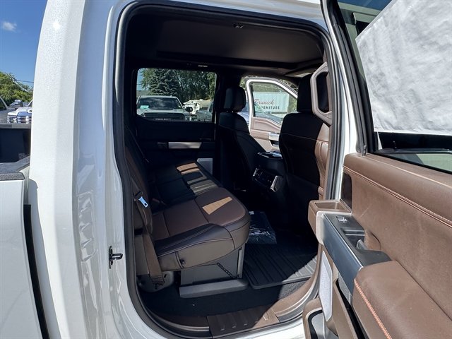 New 2025 Ford F350 King Ranch w/ Chrome Package image 28