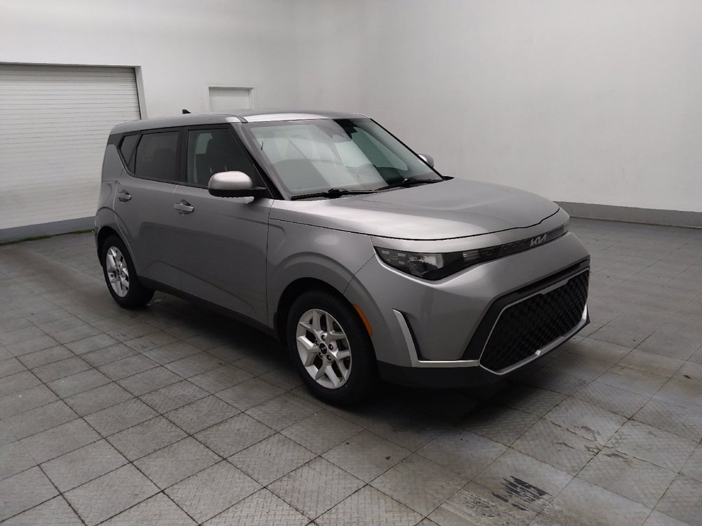 Used 2023 Kia Soul LX w/ LX Technology Package FWD image 13