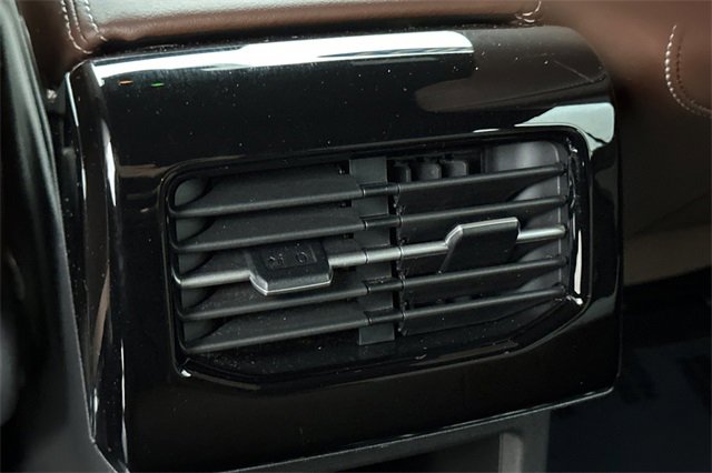 Used 2023 Volkswagen ID.4 Pro image 14