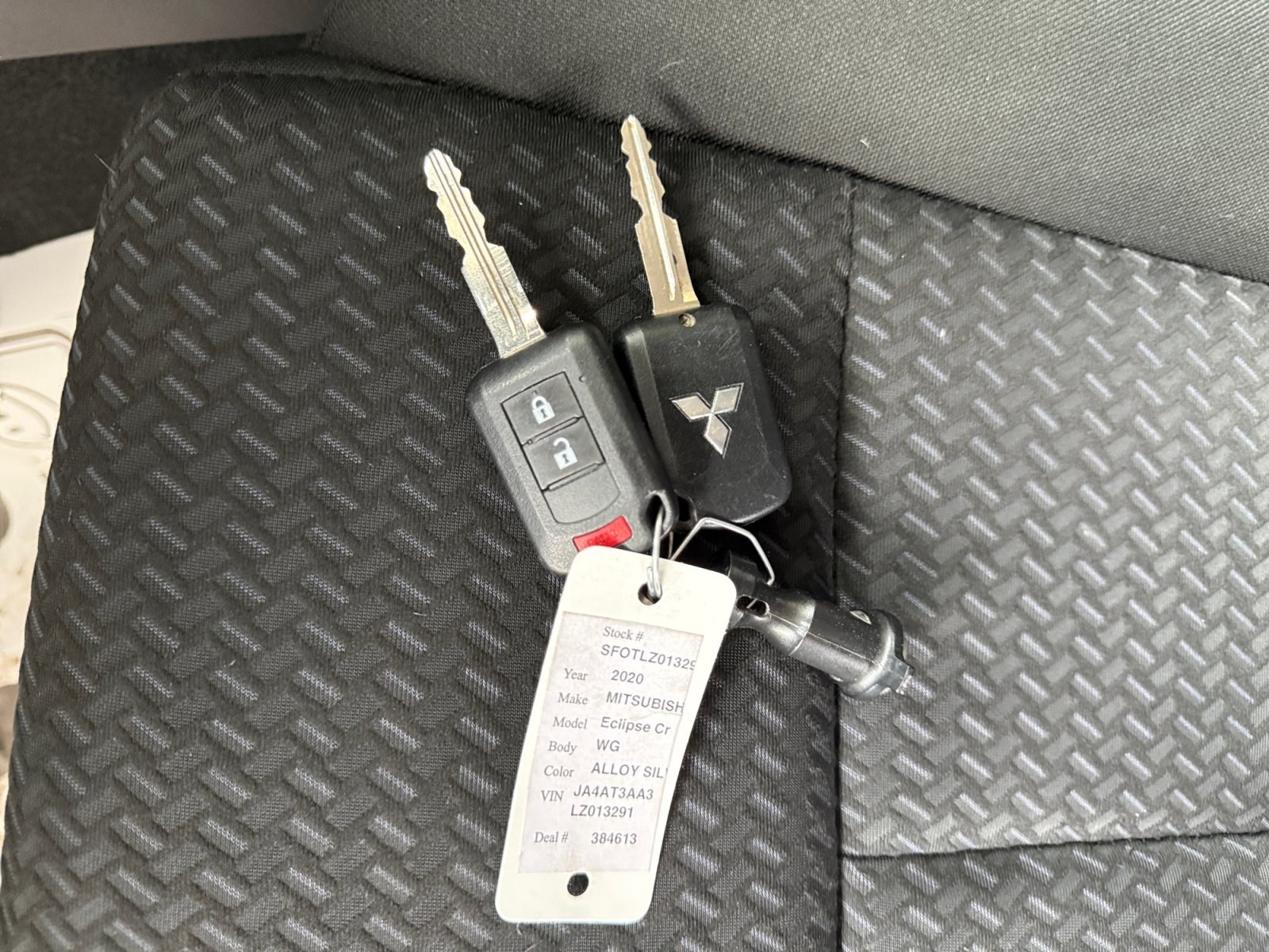 Used 2020 Mitsubishi Eclipse Cross ES AWD/4WD image 32