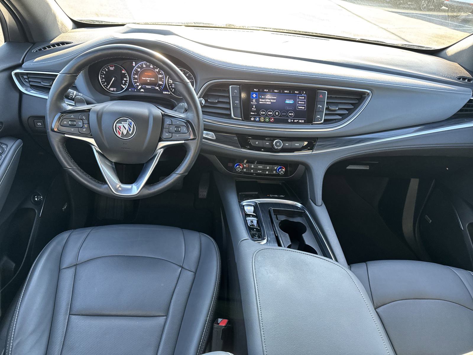 Used 2022 Buick Enclave Premium image 19