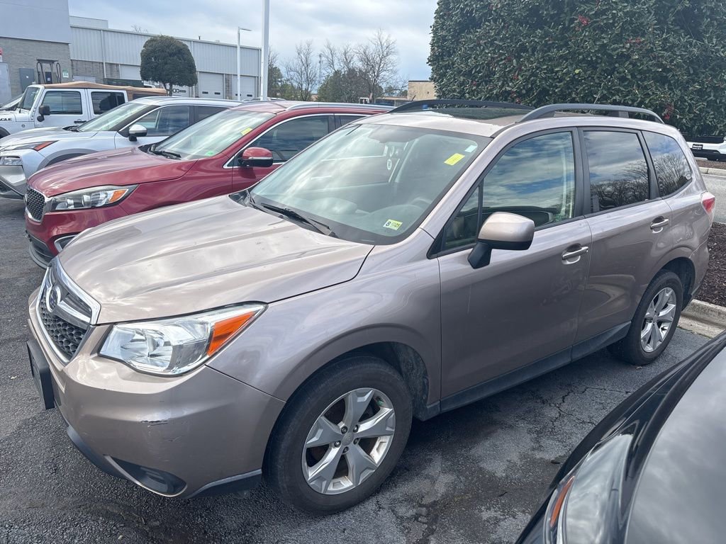 Used 2014 Subaru Forester 2.5i Premium w/ All-Weather Package image 2