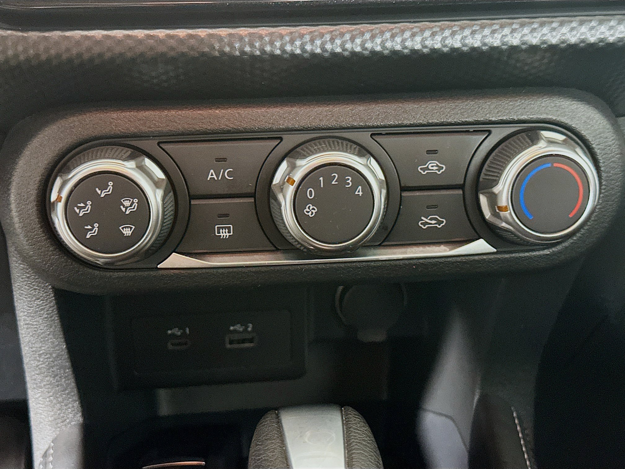Used 2023 Nissan Kicks SV FWD image 21