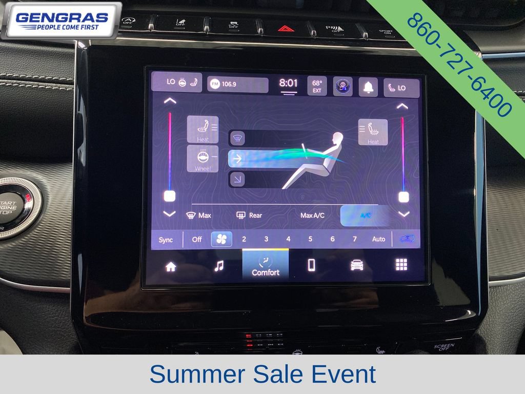 Used 2023 Jeep Grand Cherokee Altitude AWD/4WD image 19