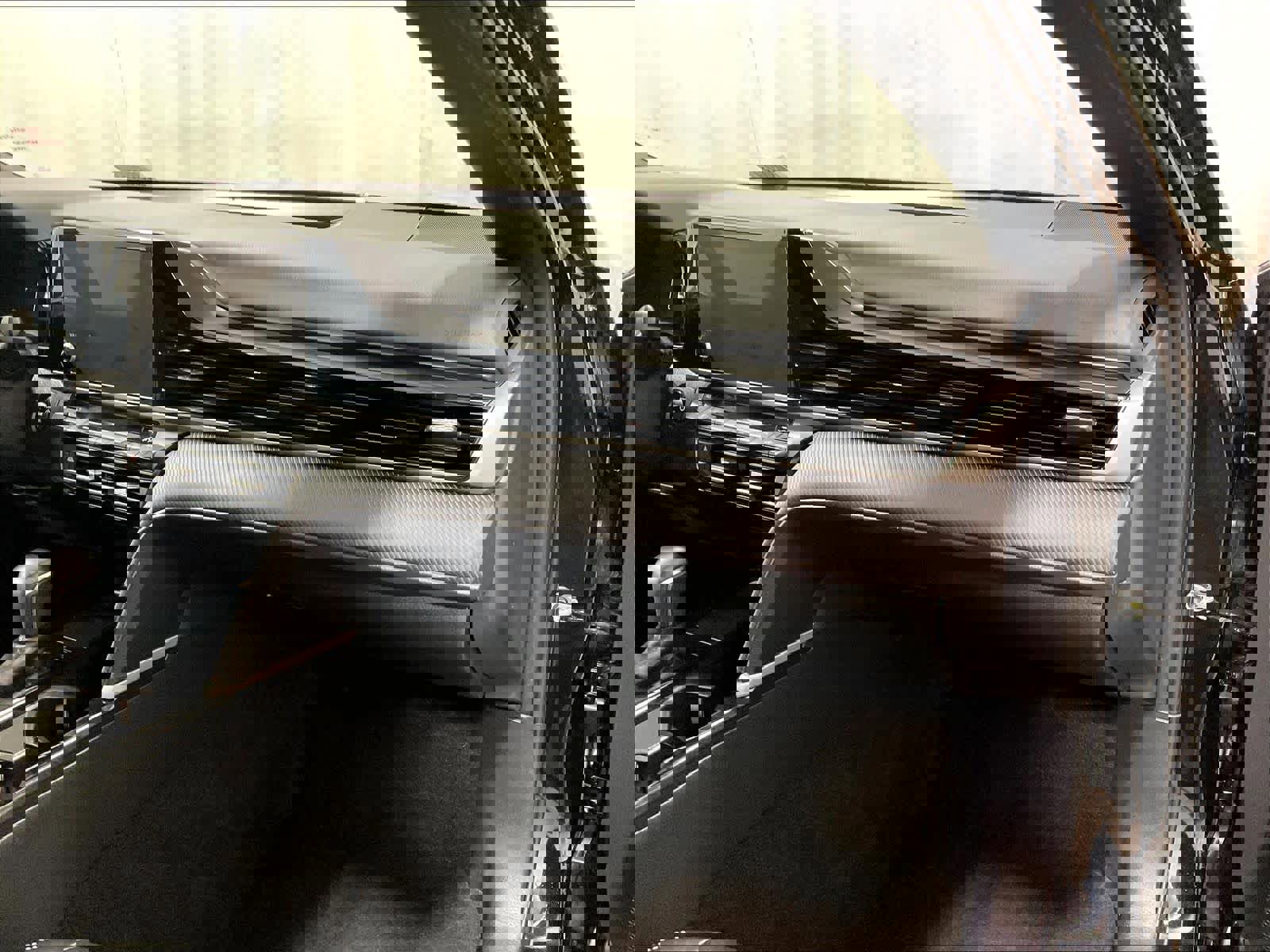 Certified 2025 Toyota Camry SE image 13