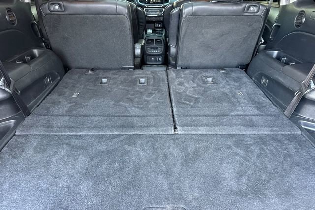 Used 2020 Honda Pilot Elite image 17
