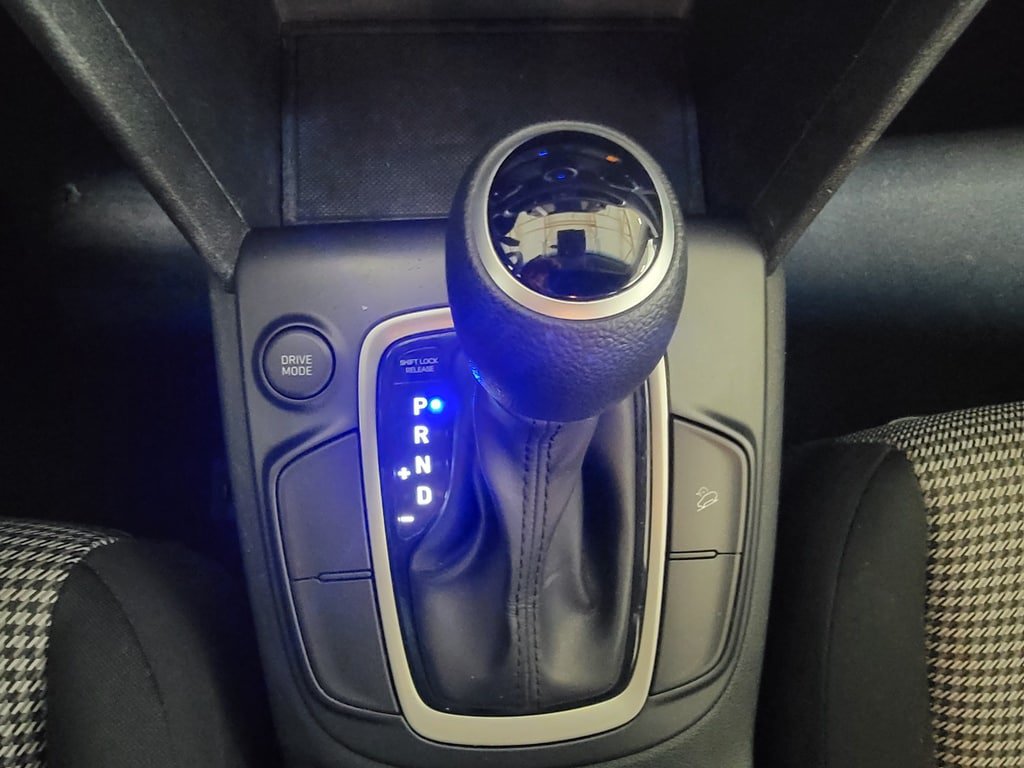 Used 2021 Hyundai Kona SE FWD image 18