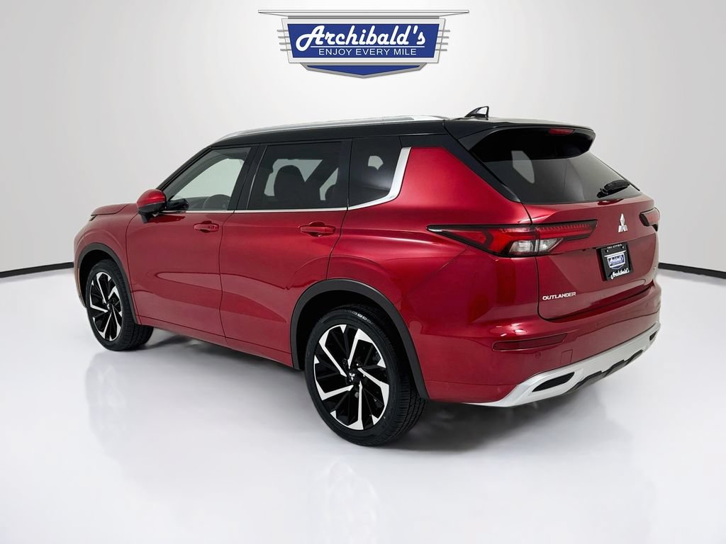 Used 2023 Mitsubishi Outlander SEL AWD/4WD image 6