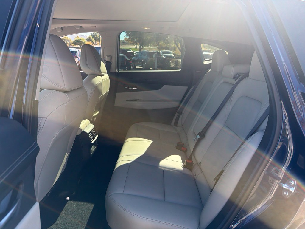 Certified 2025 Nissan Murano SL w/ Cargo Package AWD/4WD image 8