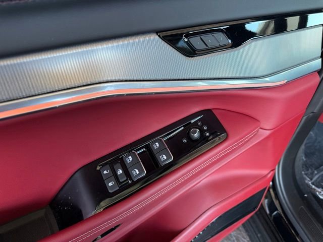 New 2025 Jeep Wagoneer S Launch Edition image 13