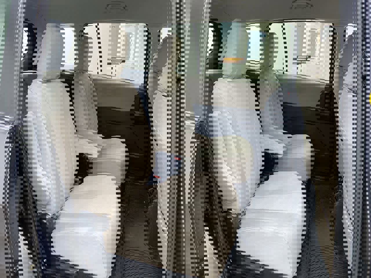 Used 2014 MAZDA MAZDA5 Touring image 18