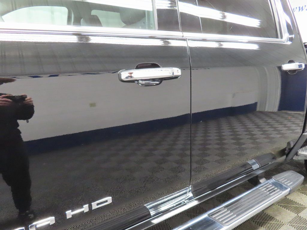 Used 2025 GMC Sierra 2500 SLT AWD/4WD image 39