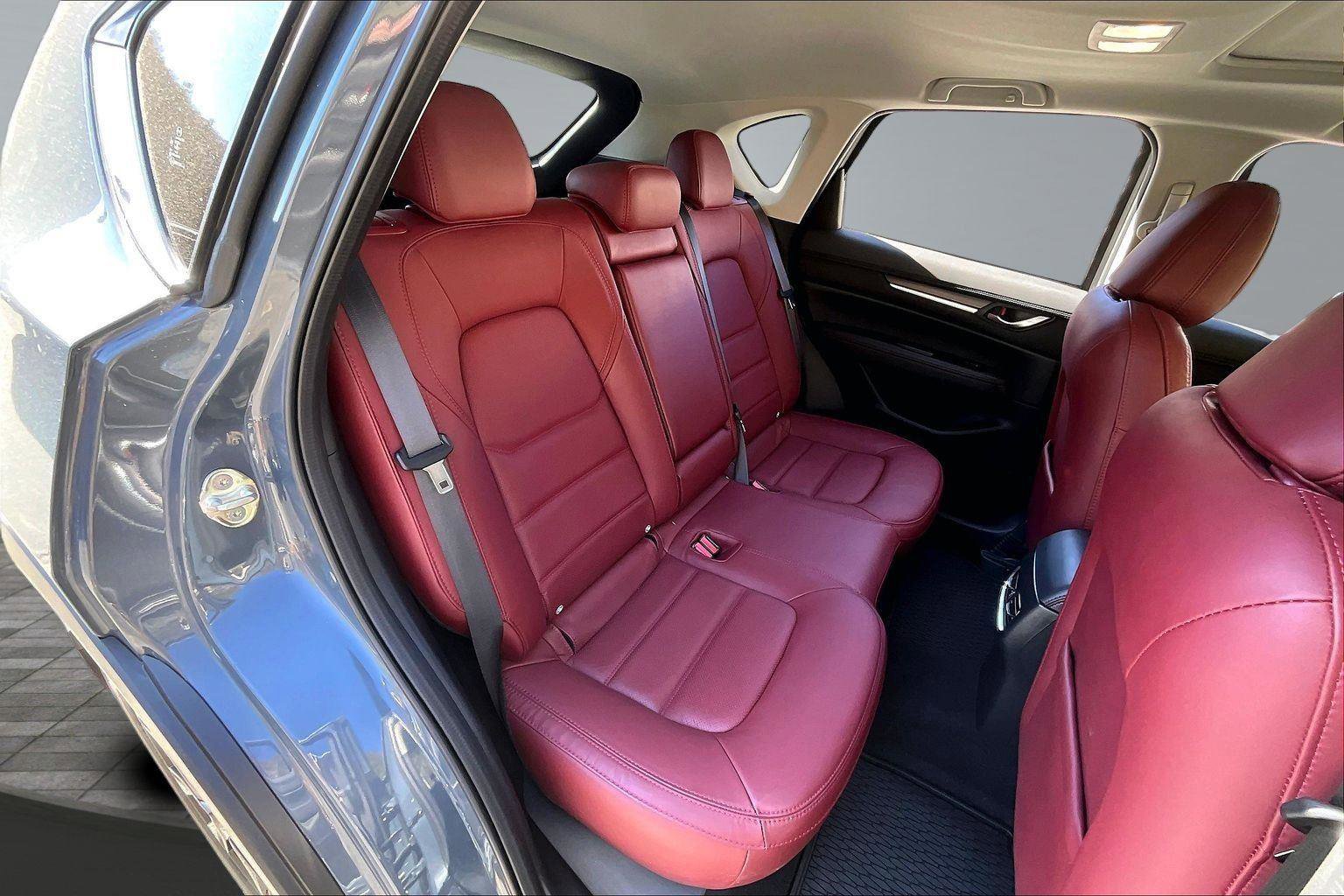 Used 2023 MAZDA CX-5 Carbon Edition image 28
