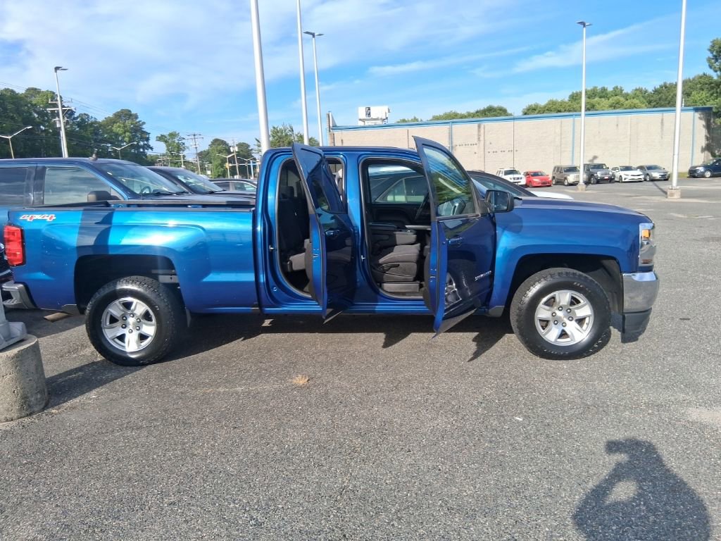 Used 2016 Chevrolet Silverado 1500 LT w/ All Star Edition AWD/4WD image 16