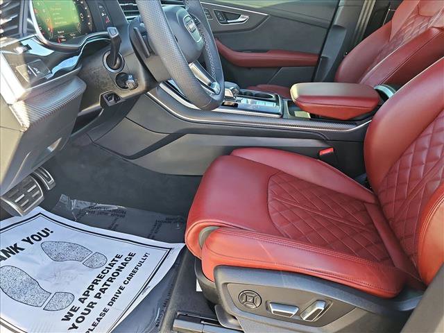 Used 2024 Audi SQ8 Prestige w/ Prestige Package image 17
