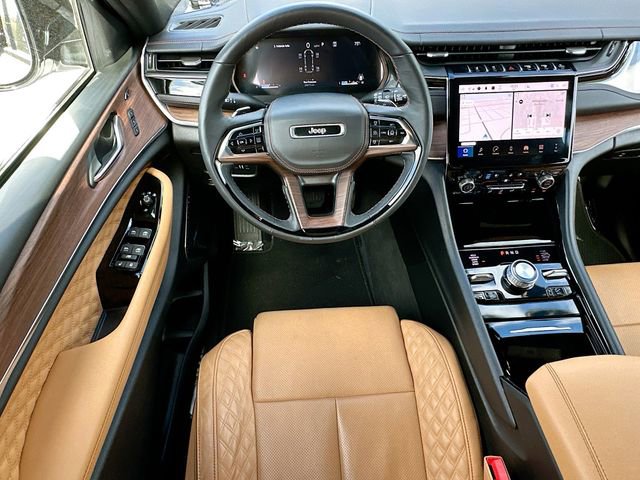 Used 2024 Jeep Grand Cherokee L Summit w/ Advanced Protech Group IV image 24