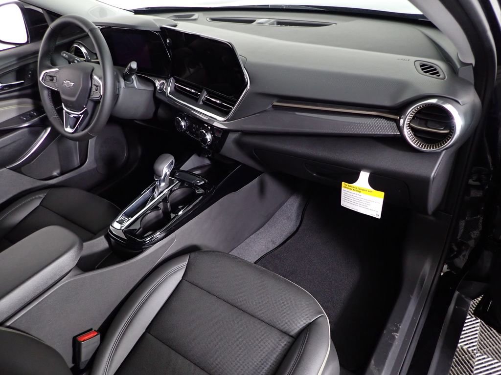 New 2026 Chevrolet Trax ACTIV w/ Sunroof Package image 31