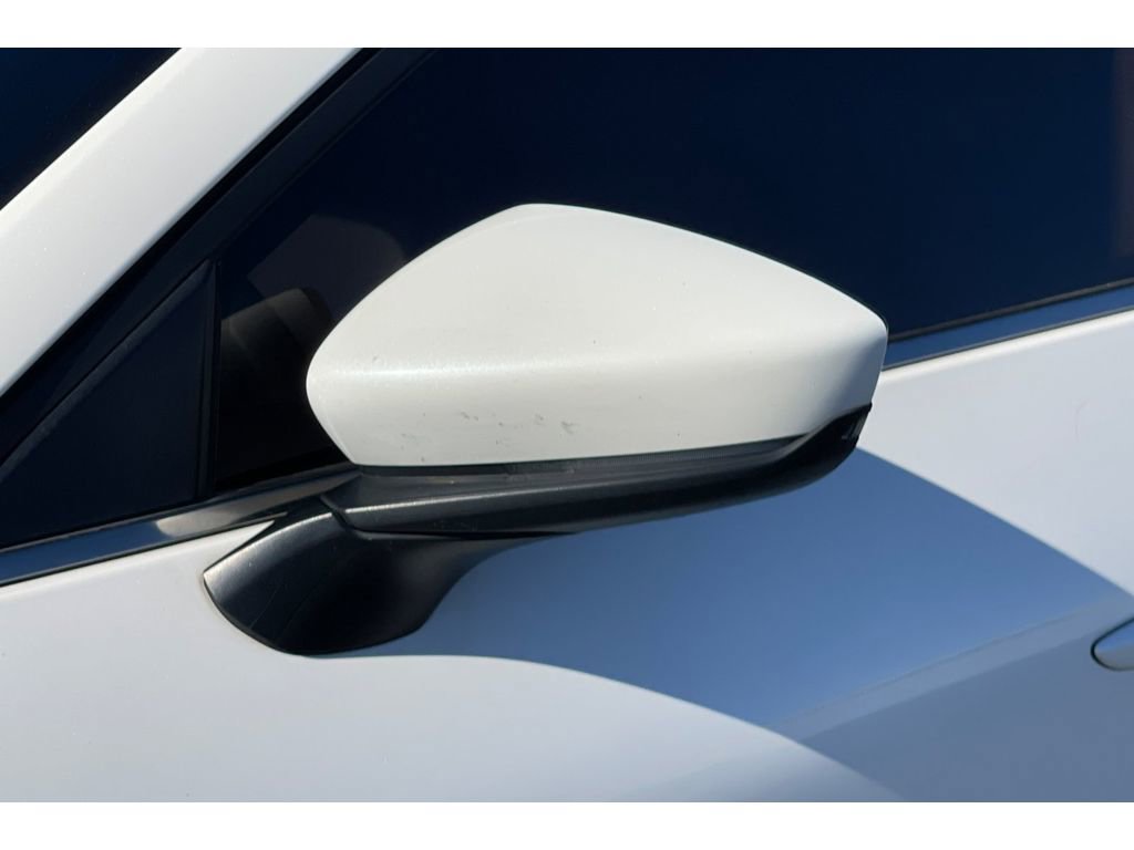 Used 2020 MAZDA MAZDA3 Hatchback w/ Preferred Package image 16