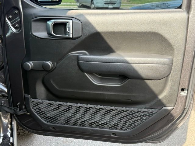 Used 2023 Jeep Wrangler Willys image 28