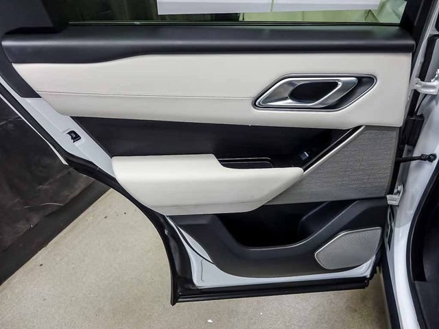 Used 2023 Land Rover Range Rover Velar HST AWD/4WD image 25