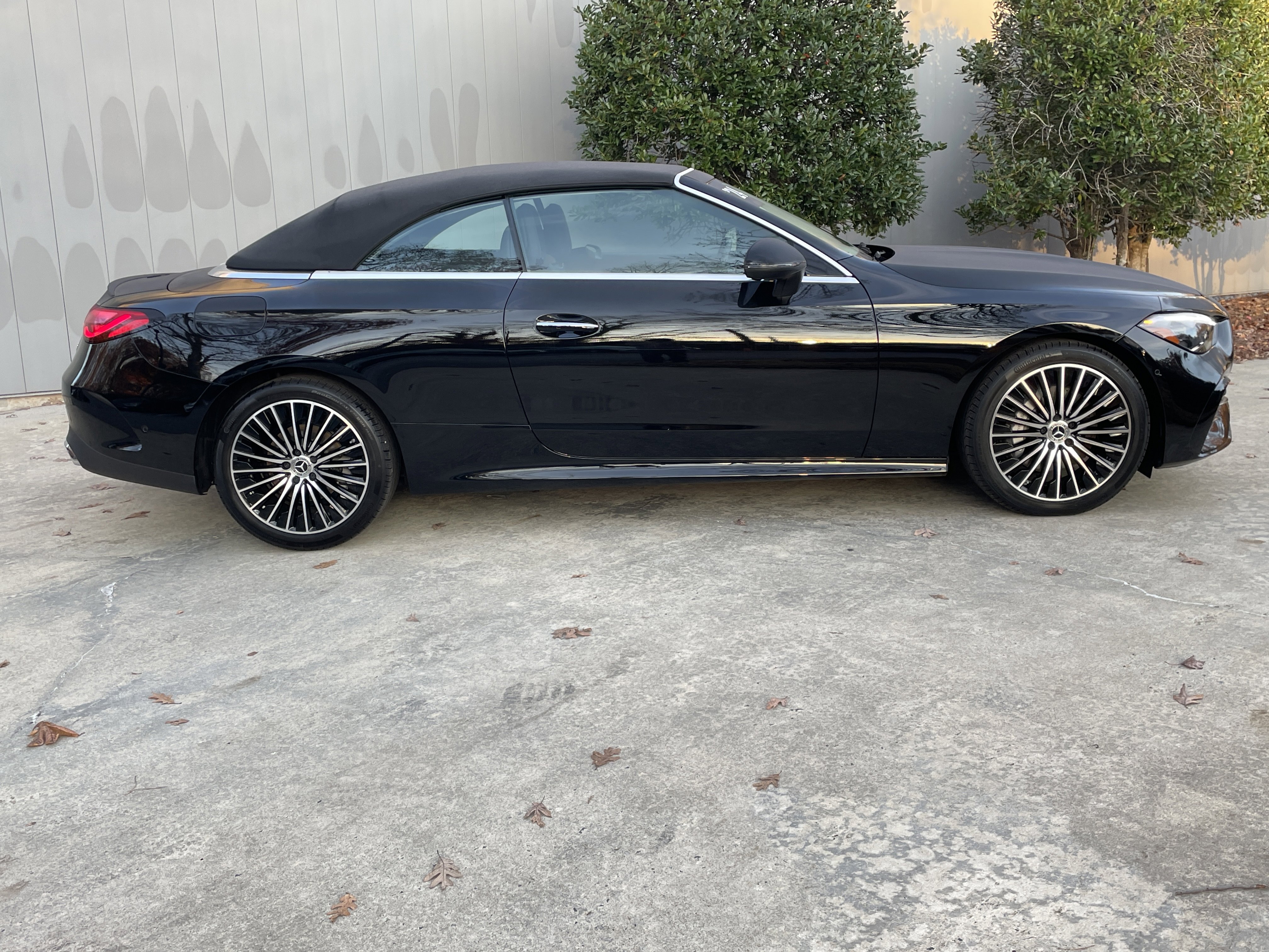 Certified 2024 Mercedes-Benz CLE 300 4MATIC Cabriolet image 8