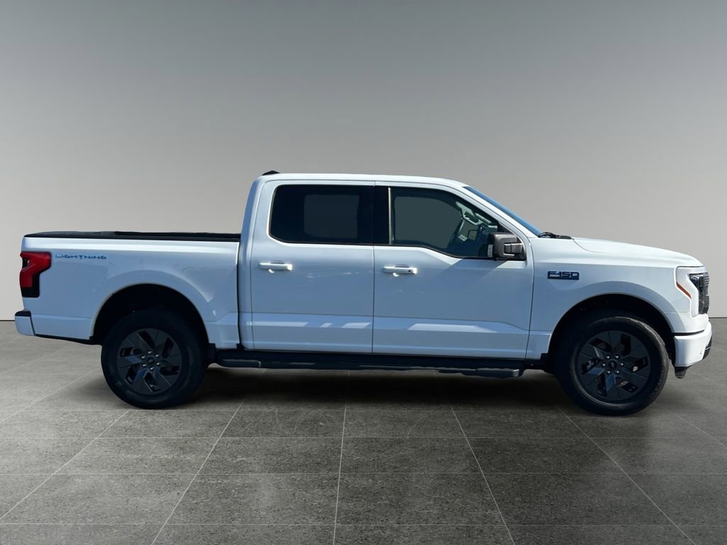 Used 2025 Ford F150 Lightning Flash AWD/4WD image 8