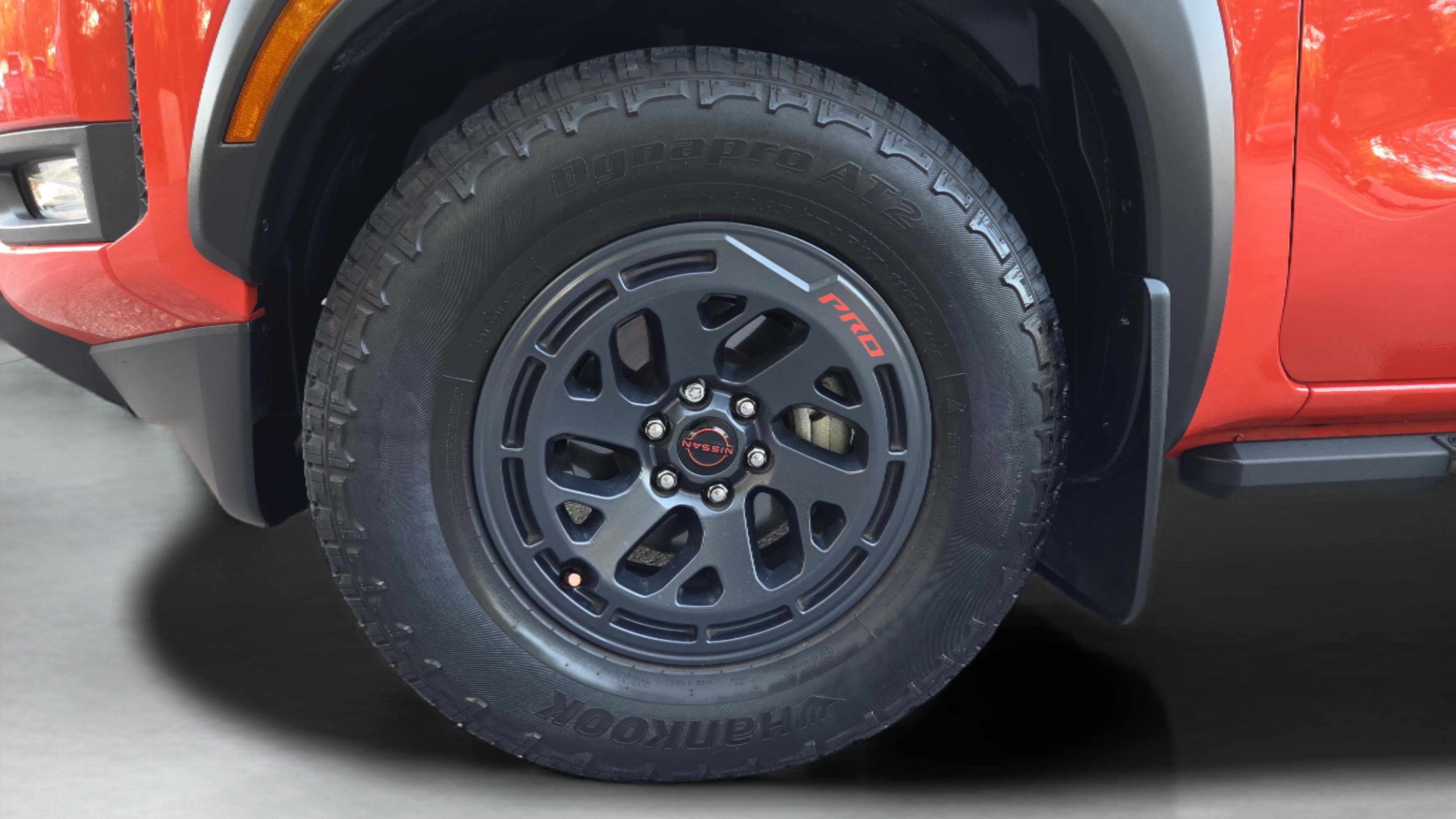 Used 2025 Nissan Frontier Pro-X w/ Pro Convenience Package RWD image 30