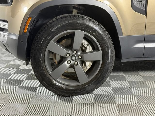 Certified 2025 Land Rover Defender 110 S AWD/4WD image 13