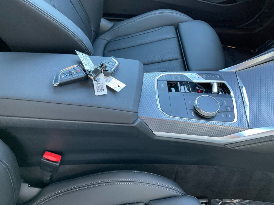 Certified 2026 BMW 430i Coupe w/ M Sport Package RWD image 33