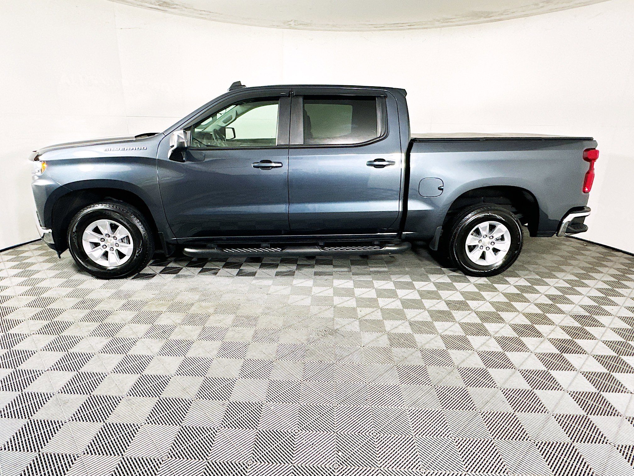Used 2021 Chevrolet Silverado 1500 LT image 6