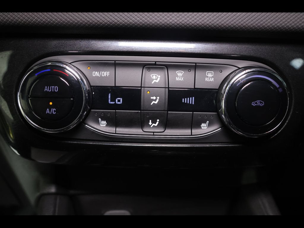 Used 2025 Chevrolet TrailBlazer RS w/ Convenience Package FWD image 15