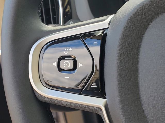 New 2026 Volvo XC60 B5 Plus w/ Protection Package Premier image 17