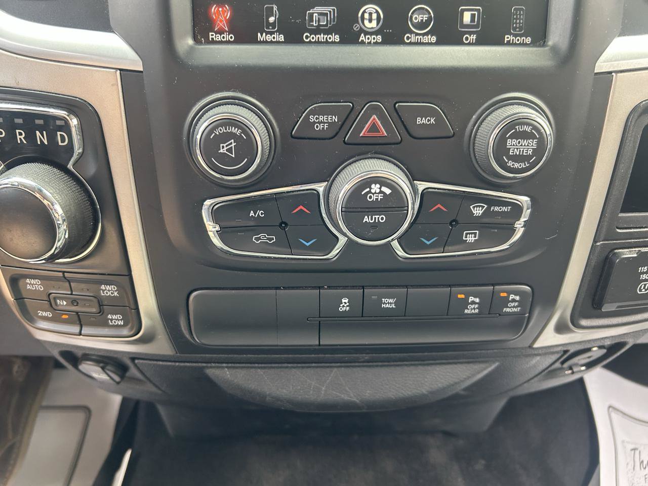 Used 2017 RAM 1500 Big Horn AWD/4WD image 22