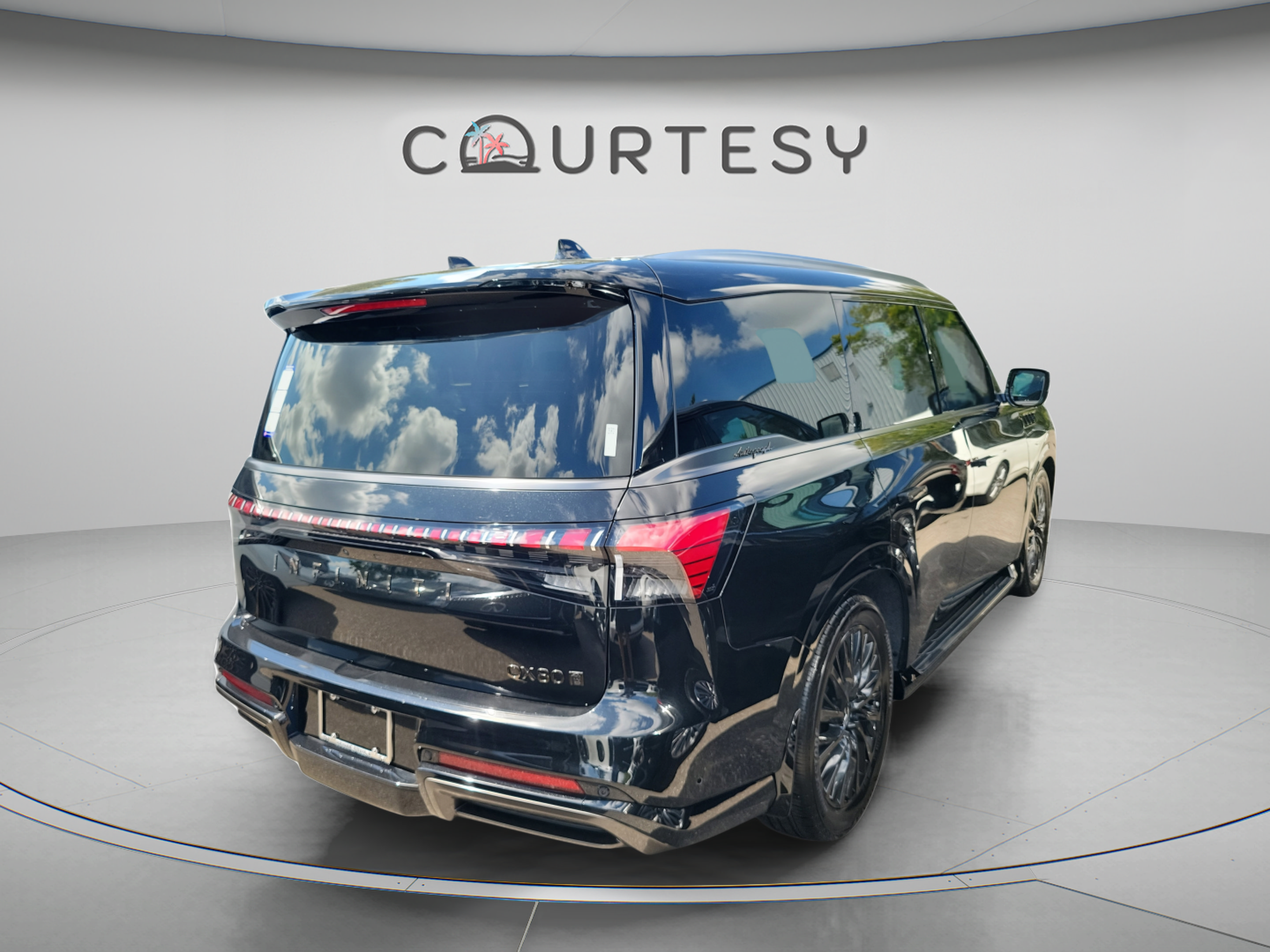 Certified 2026 INFINITI QX80 Autograph AWD/4WD image 3