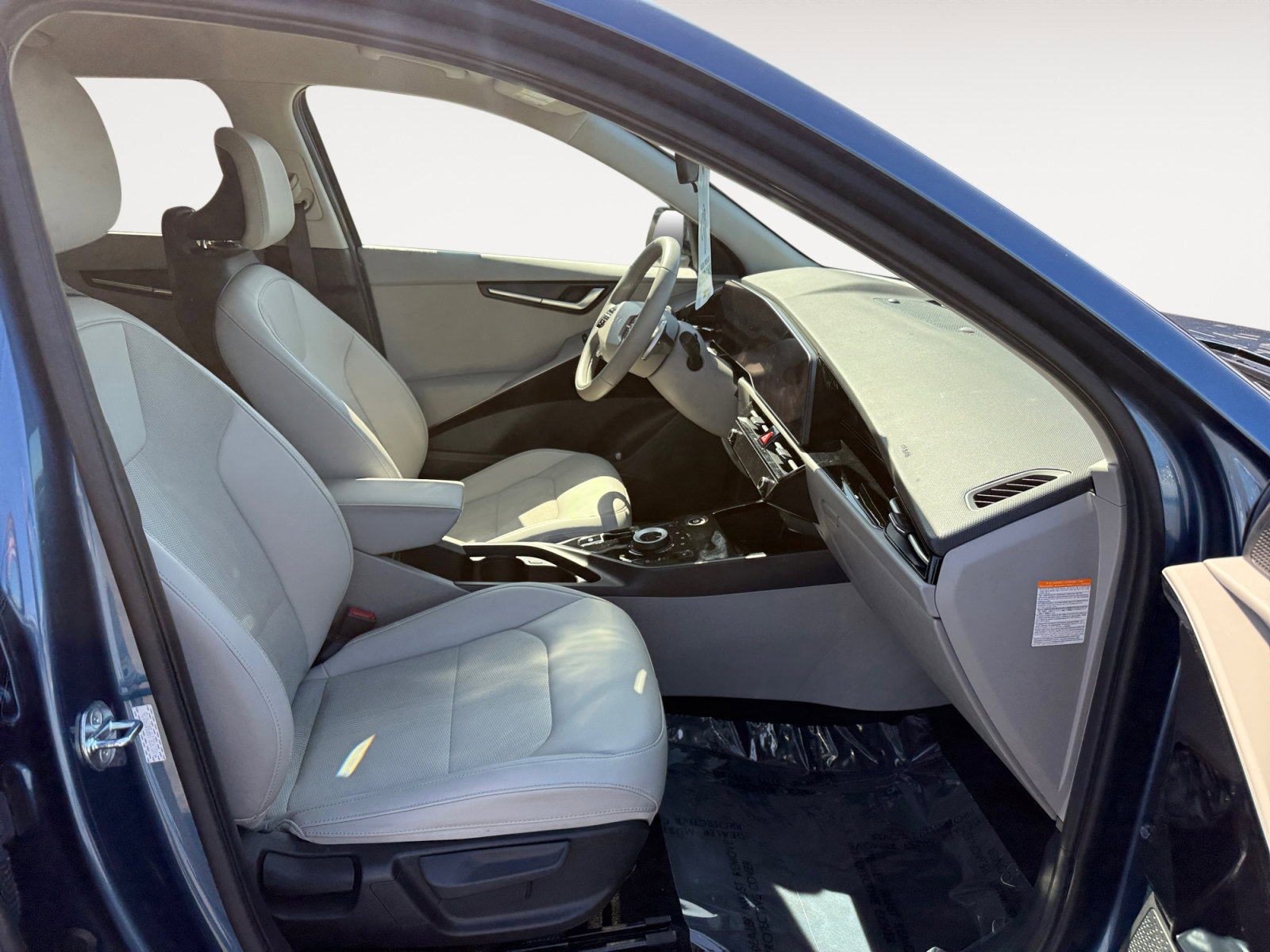 Used 2023 Kia Niro Wind FWD image 19