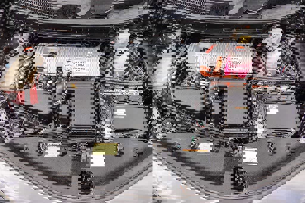 Used 2015 Toyota Prius V Four image 26