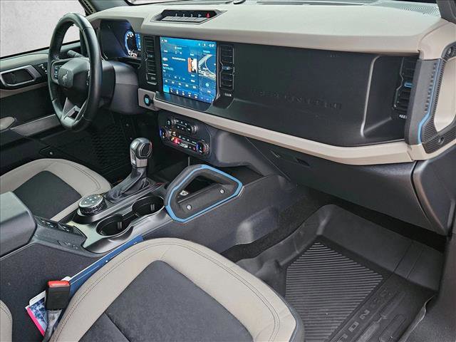 Used 2022 Ford Bronco Wildtrak image 22